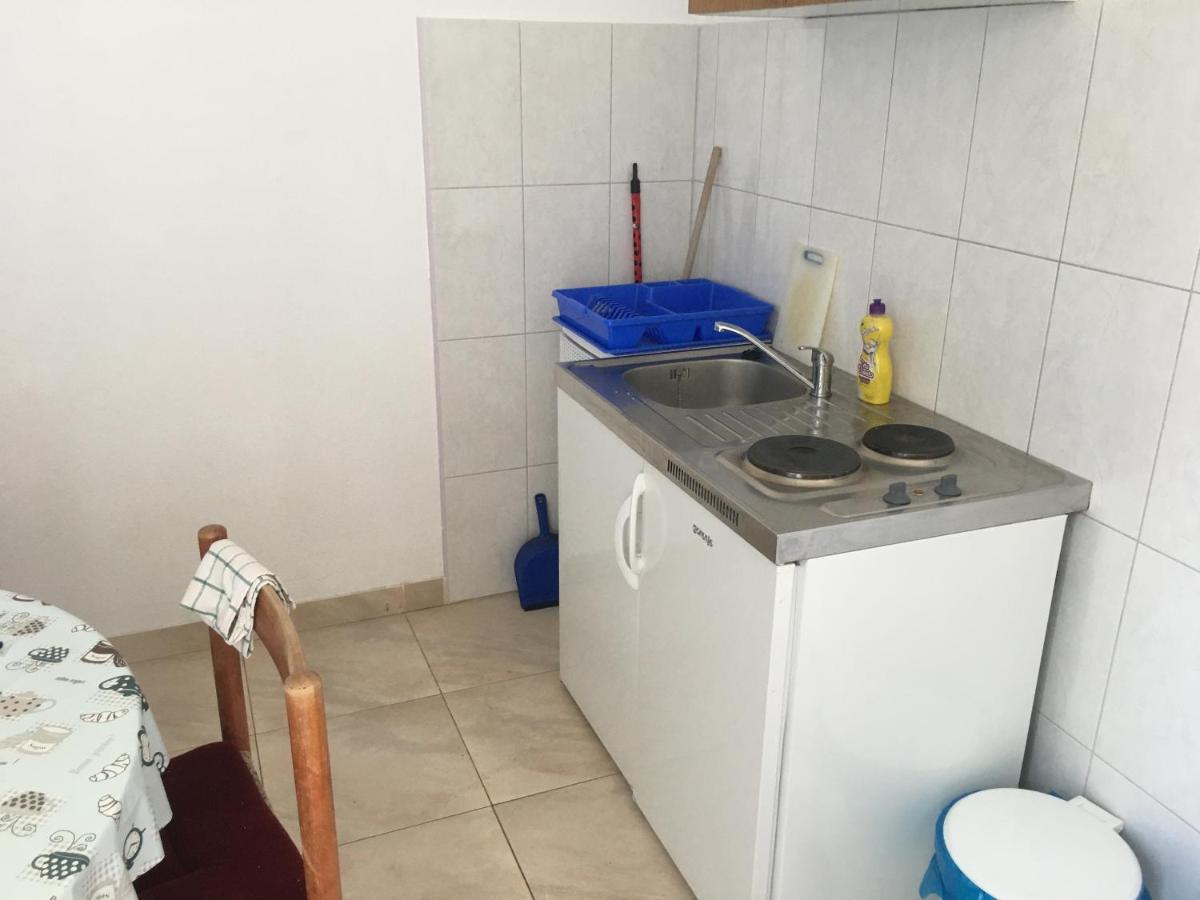 Apartmani Domenika Жуляна Екстер'єр фото